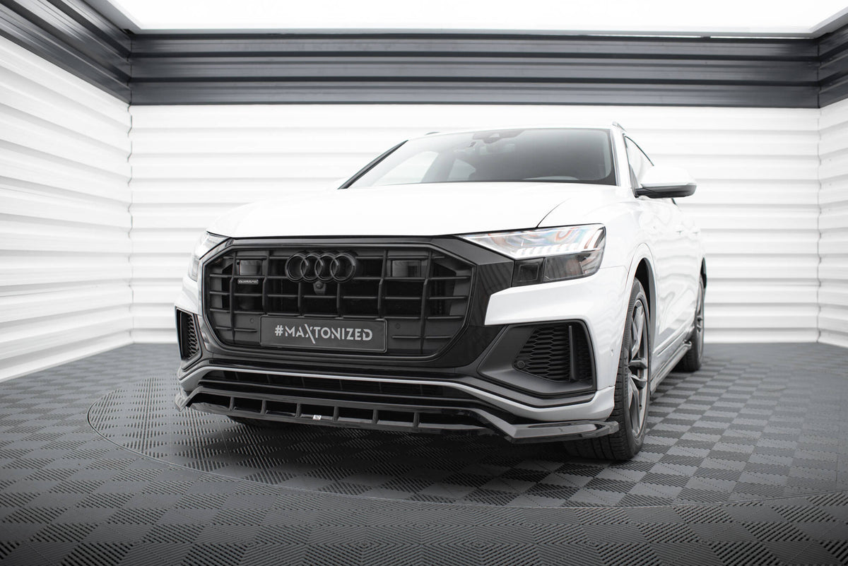 Monteringsdetalj sideskjørt-splitter V.2 på Audi SQ8 MK1