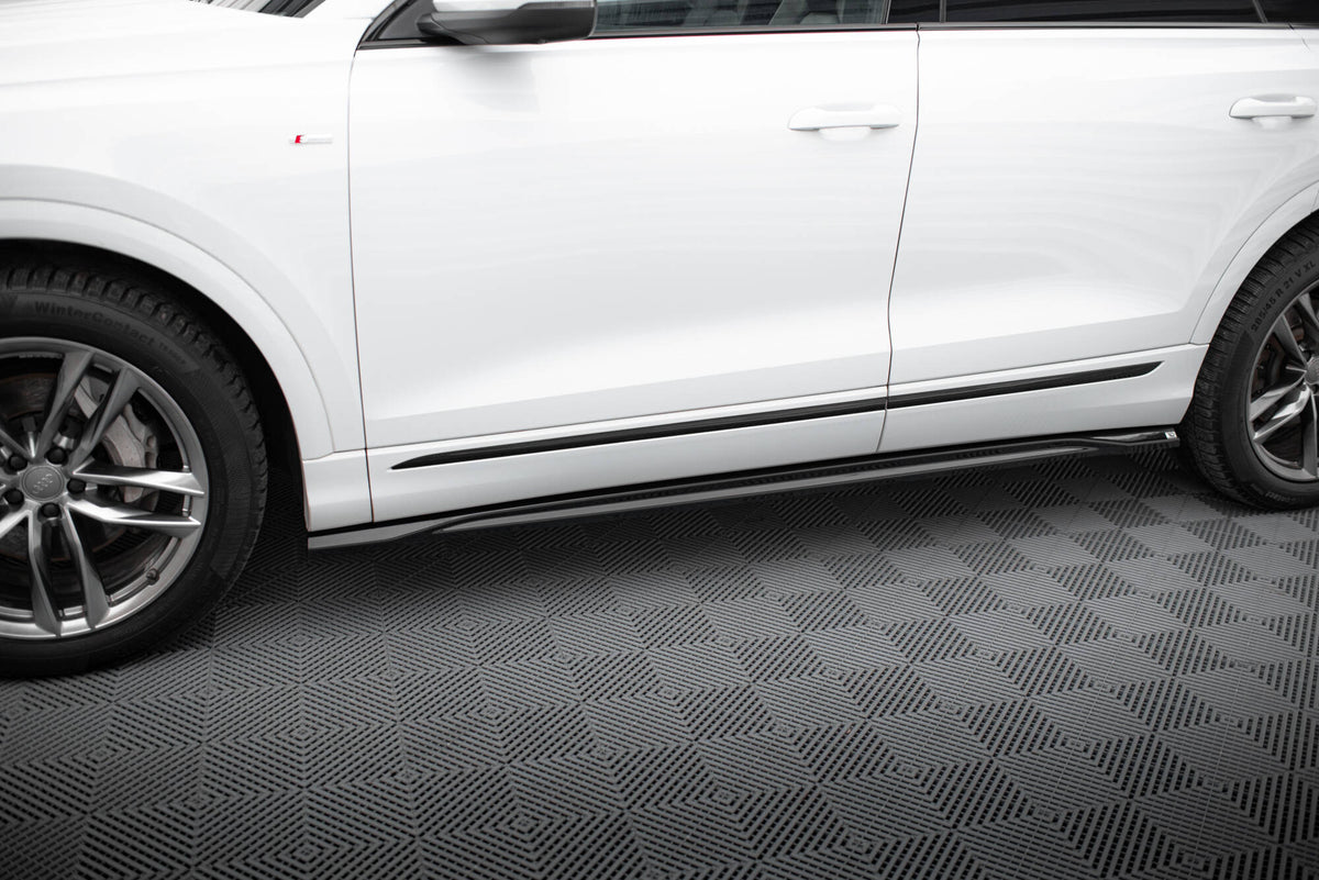 Audi SQ8 MK1 med splittersett V.2 sett rett forfra