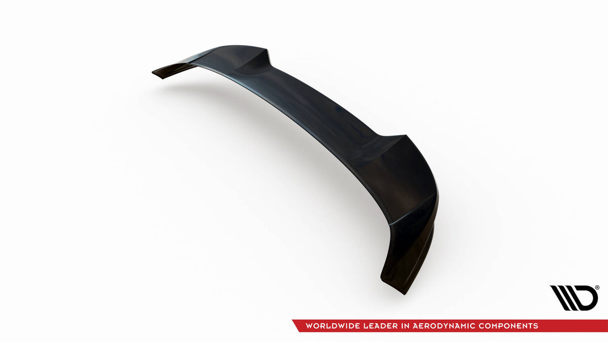 Bodykit splitter V.2 til VW Golf 8 GTI Facelift montert på VW Golf 8 i kjøremiljø