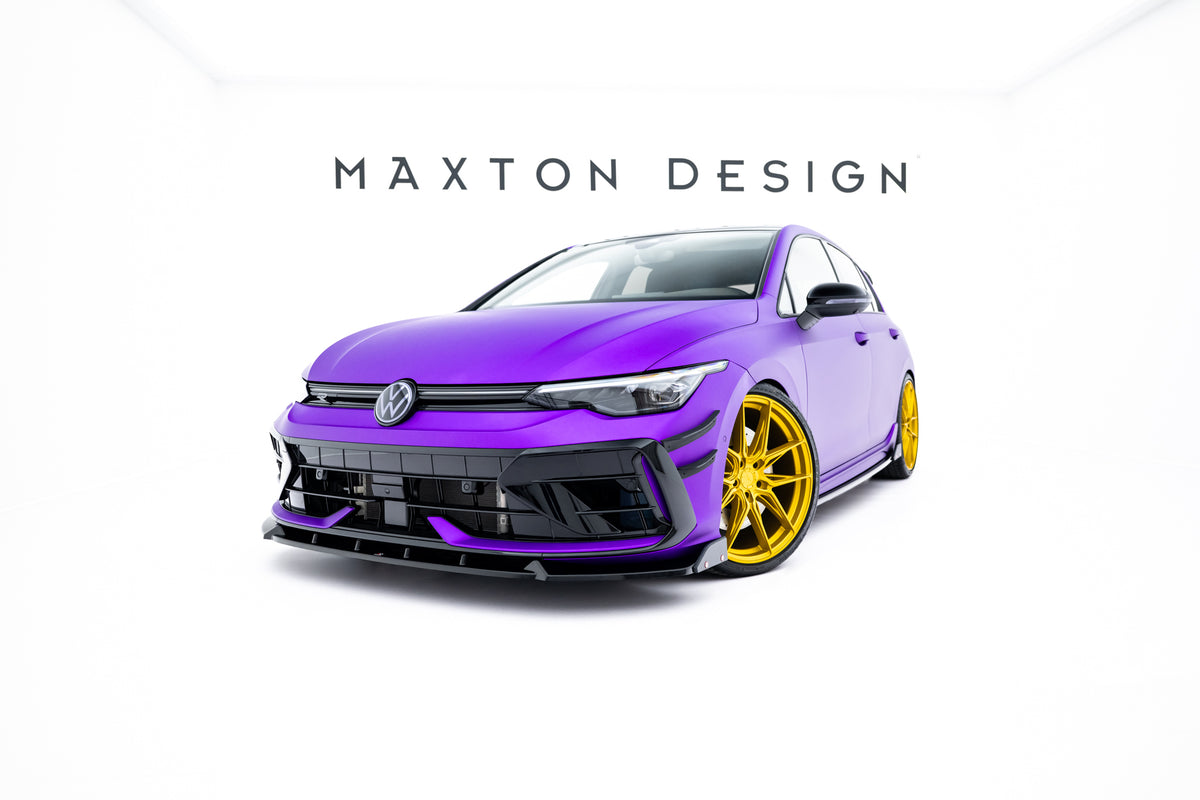 Bodykit splitter V.3 til VW Golf 8 R Facelift installert på svart Golf 8 med felger