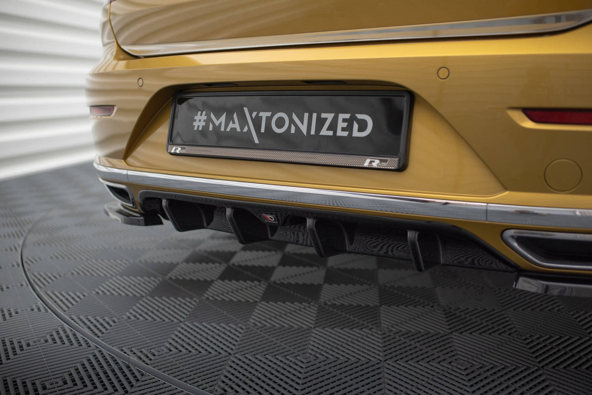 Oversiktsbilde av alle deler i Maxton Design splittersett for VW Arteon R-Line
