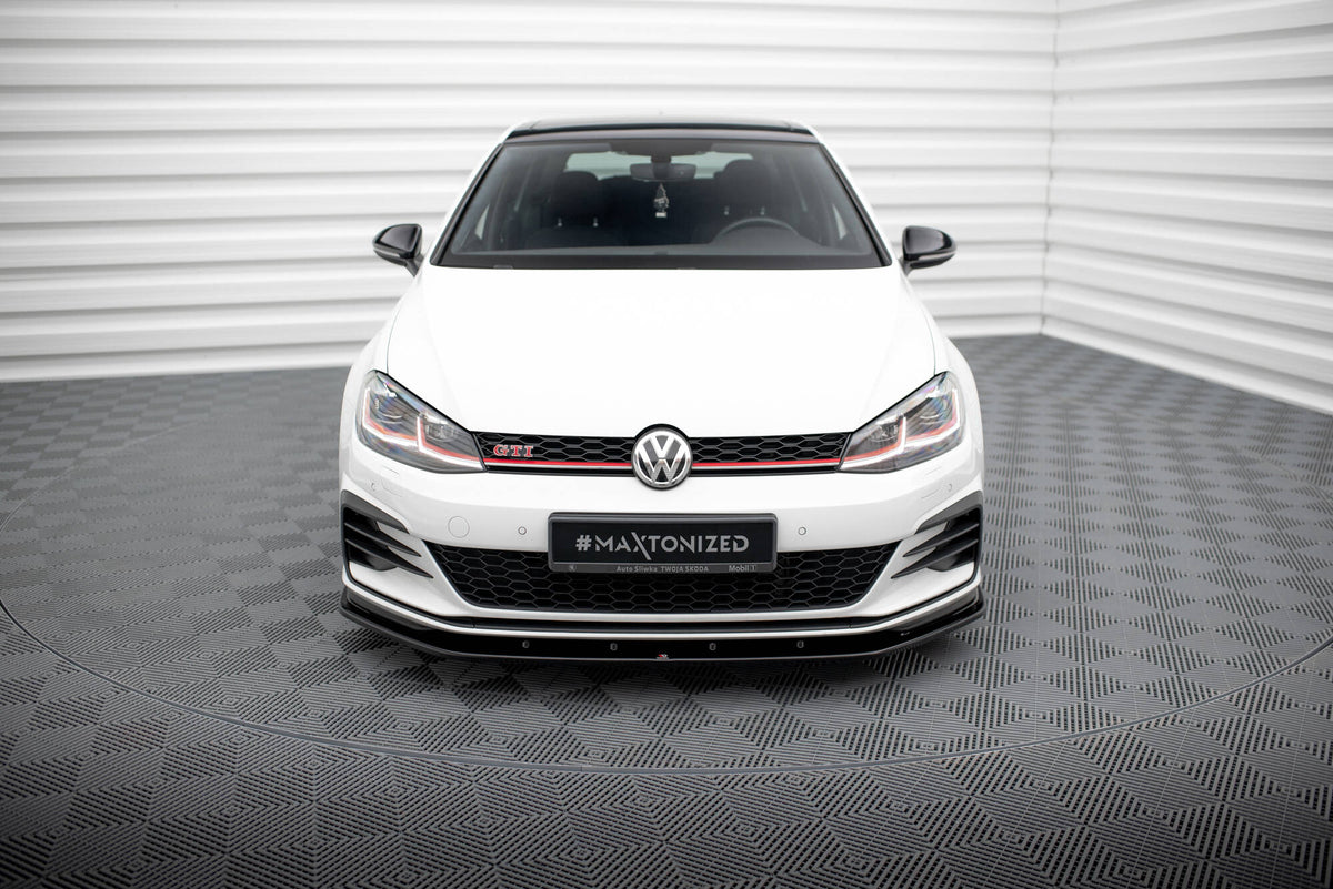 Sideskjørt diffusers til Volkswagen Golf GTI Mk7 Facelift i blank sort ABS