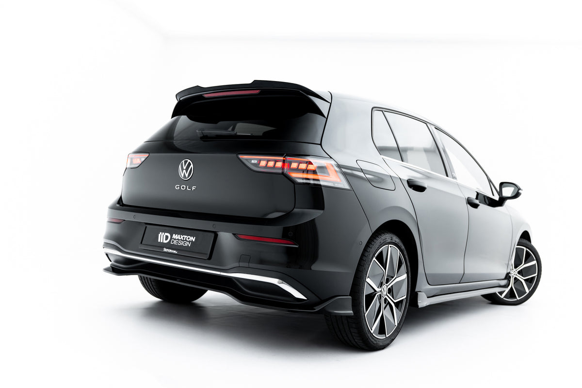 Splittersett for VW Golf 8 Facelift sett fra førersiden