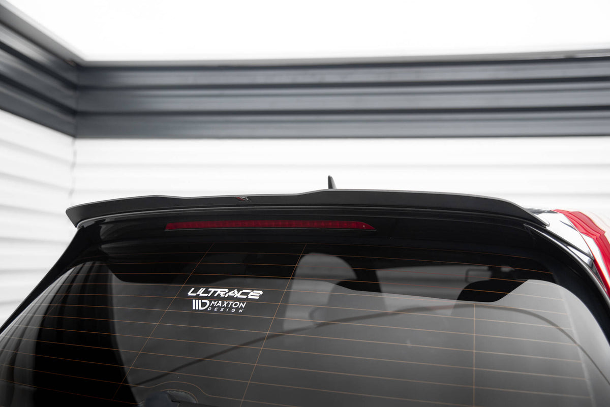 Sideskjørt diffusor fra Maxton Design til Golf R MK7 i nærbilde