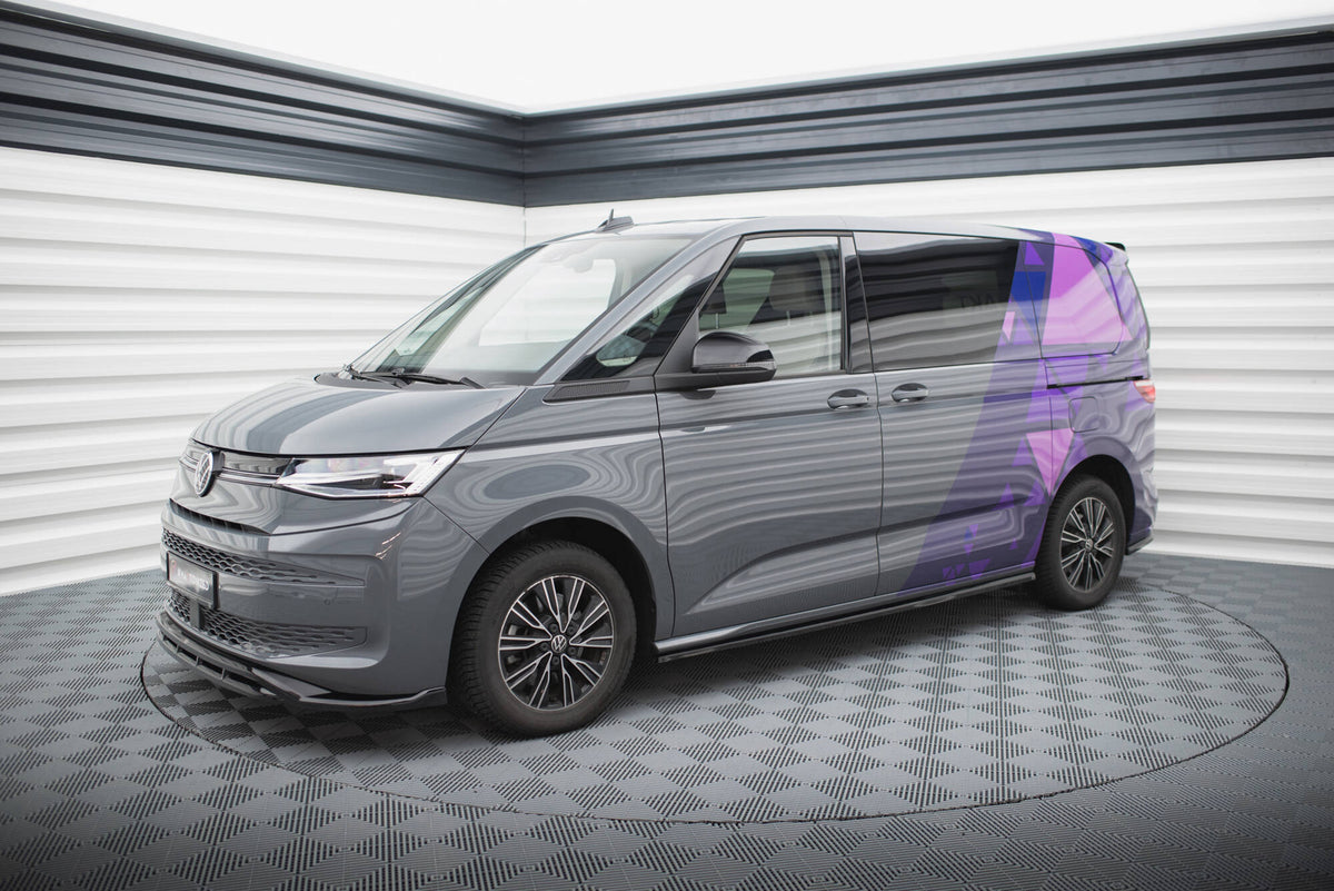 Splittersett for VW Multivan T7 – alle fire deler lagt ut samlet