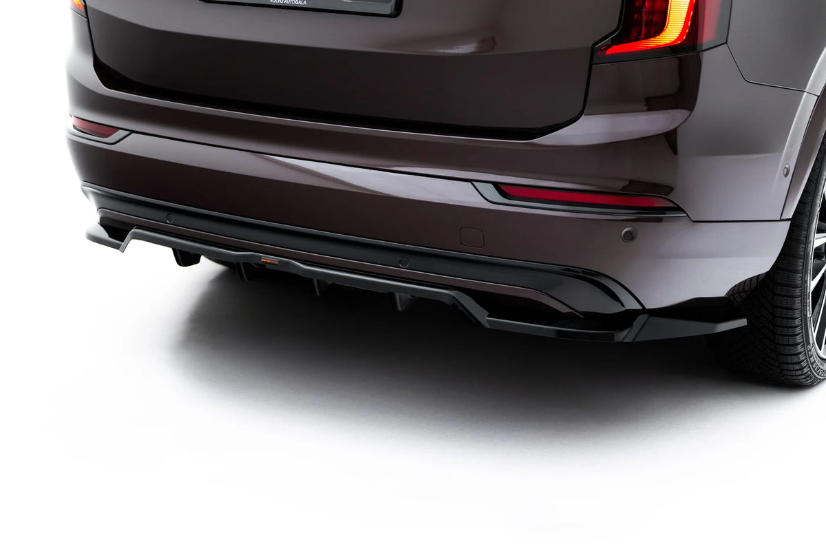 Maxton Design splittersett montert på Volvo XC90 Mk2 Facelift 2