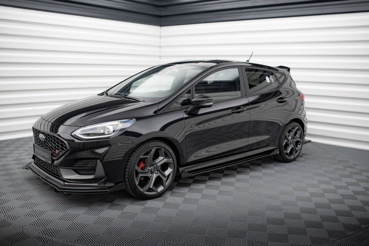 Street Pro sideklaffer for Ford Fiesta MK8 ST, nærbilde av CNC-frest kant