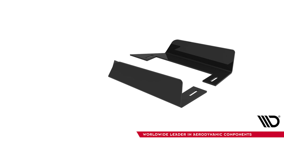 Par med sideflaps til Mitsubishi Lancer Evo X vist med monteringssett