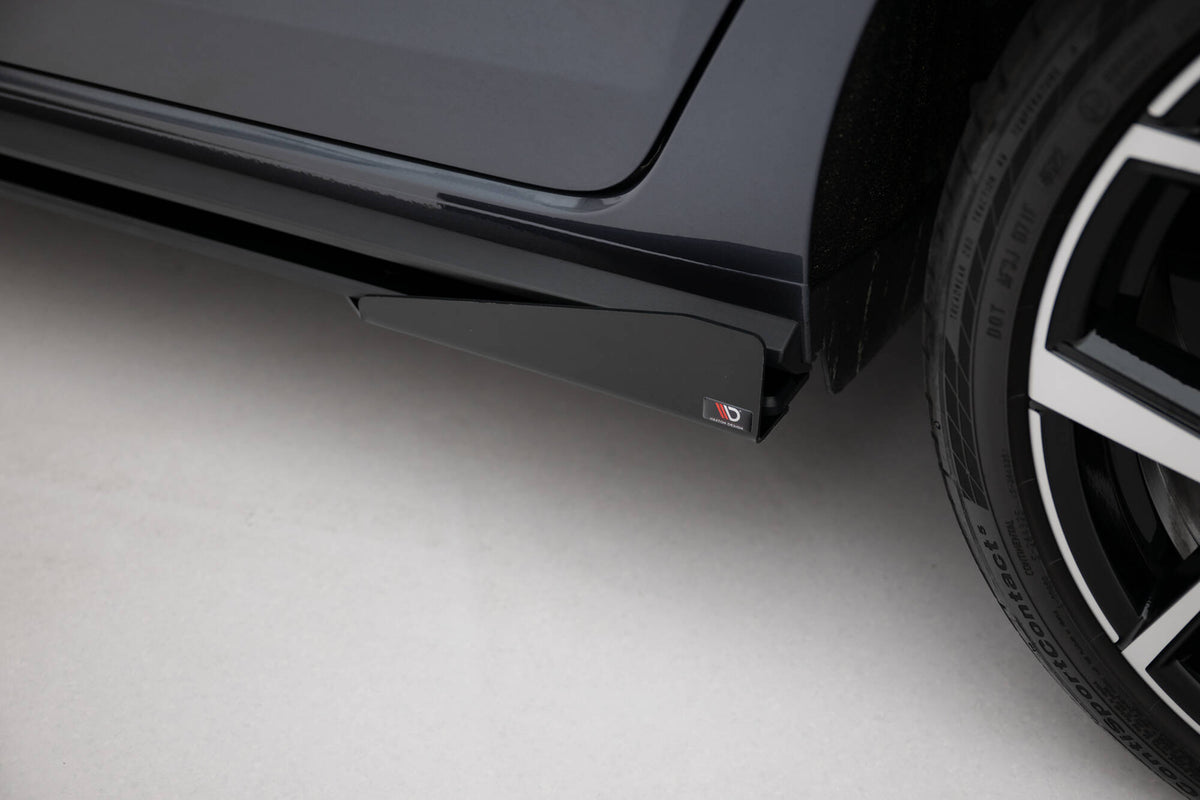 Sideflaps Street Pro til VW Polo GTI MK6 Facelift sett ovenfra på hvit bakgrunn