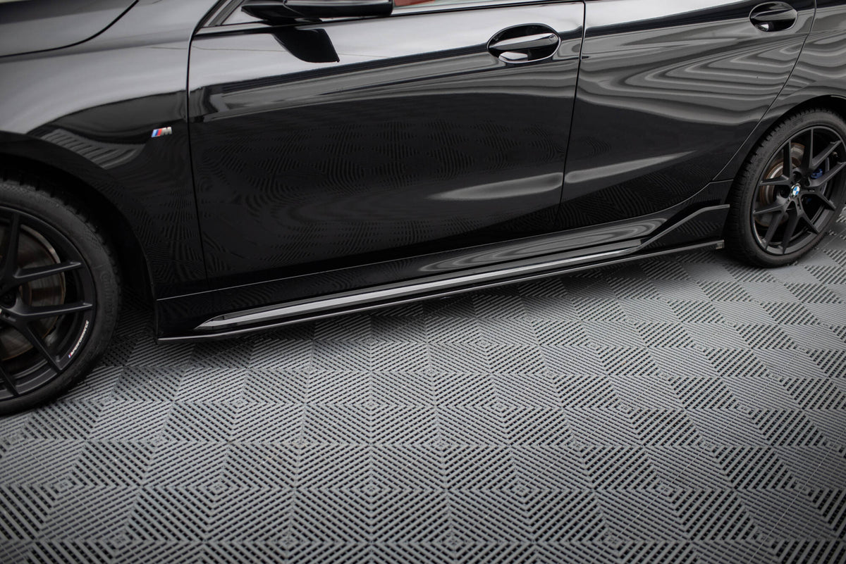 Sideskjørt diffusorer BMW M135i M-Performance F40 Maxton Design