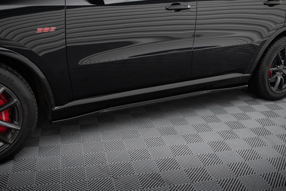 Sideskjørt diffusorer til Dodge Durango SRT Mk3, begge sider sett ovenfra