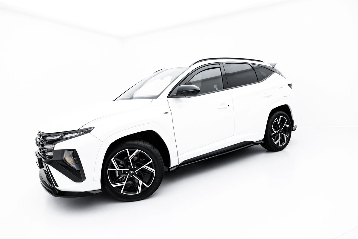 Blank sort sideskjørt diffusers fra Maxton Design til Hyundai Tucson N-Line