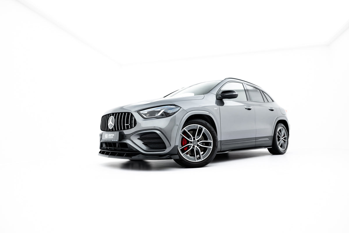 Blank Gloss Black-overflate på sideskjørt diffuser til GLA 35 H247 Facelift