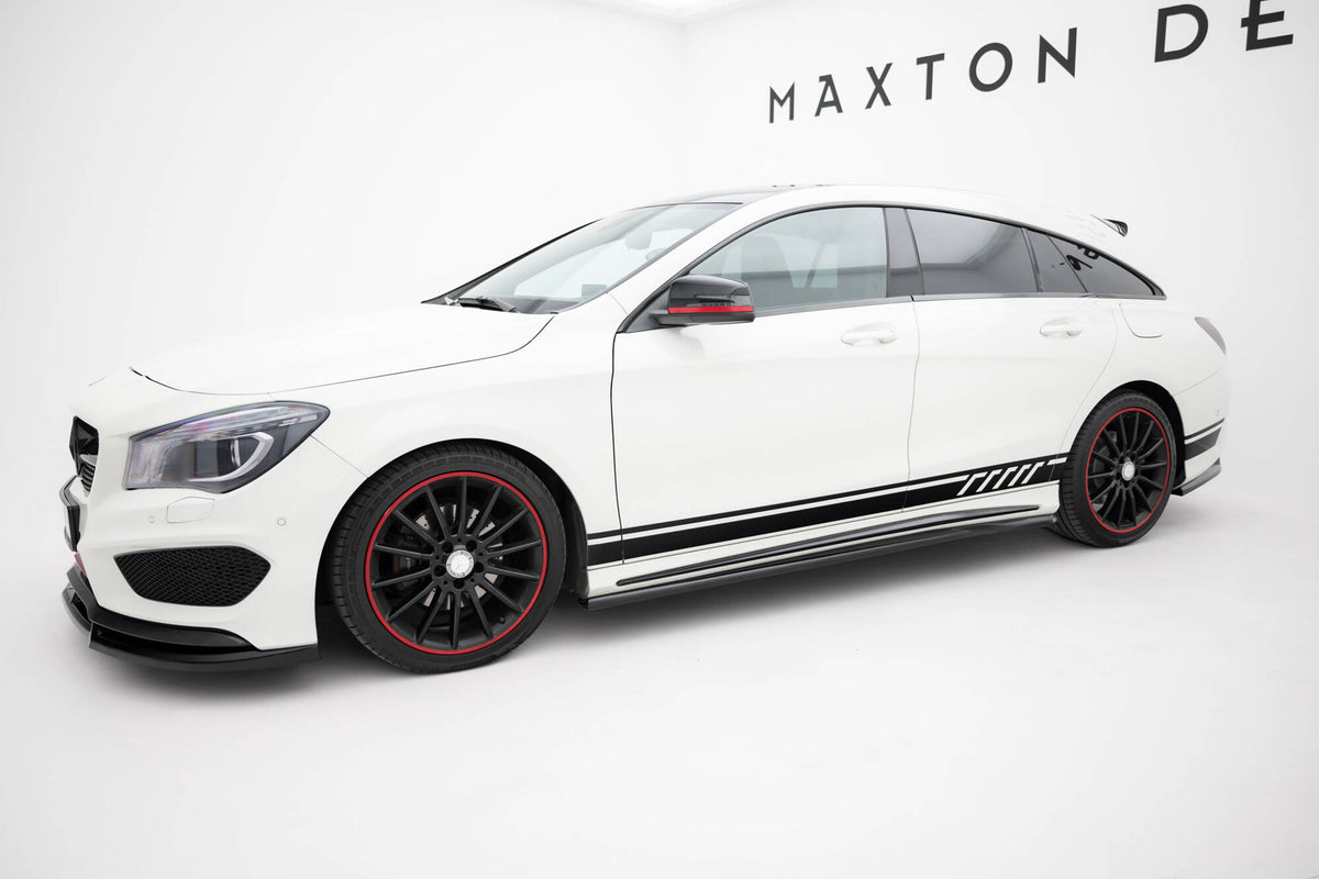 Nærbilde av sideskjørt diffusor i ABS-plast for Mercedes CLA C117