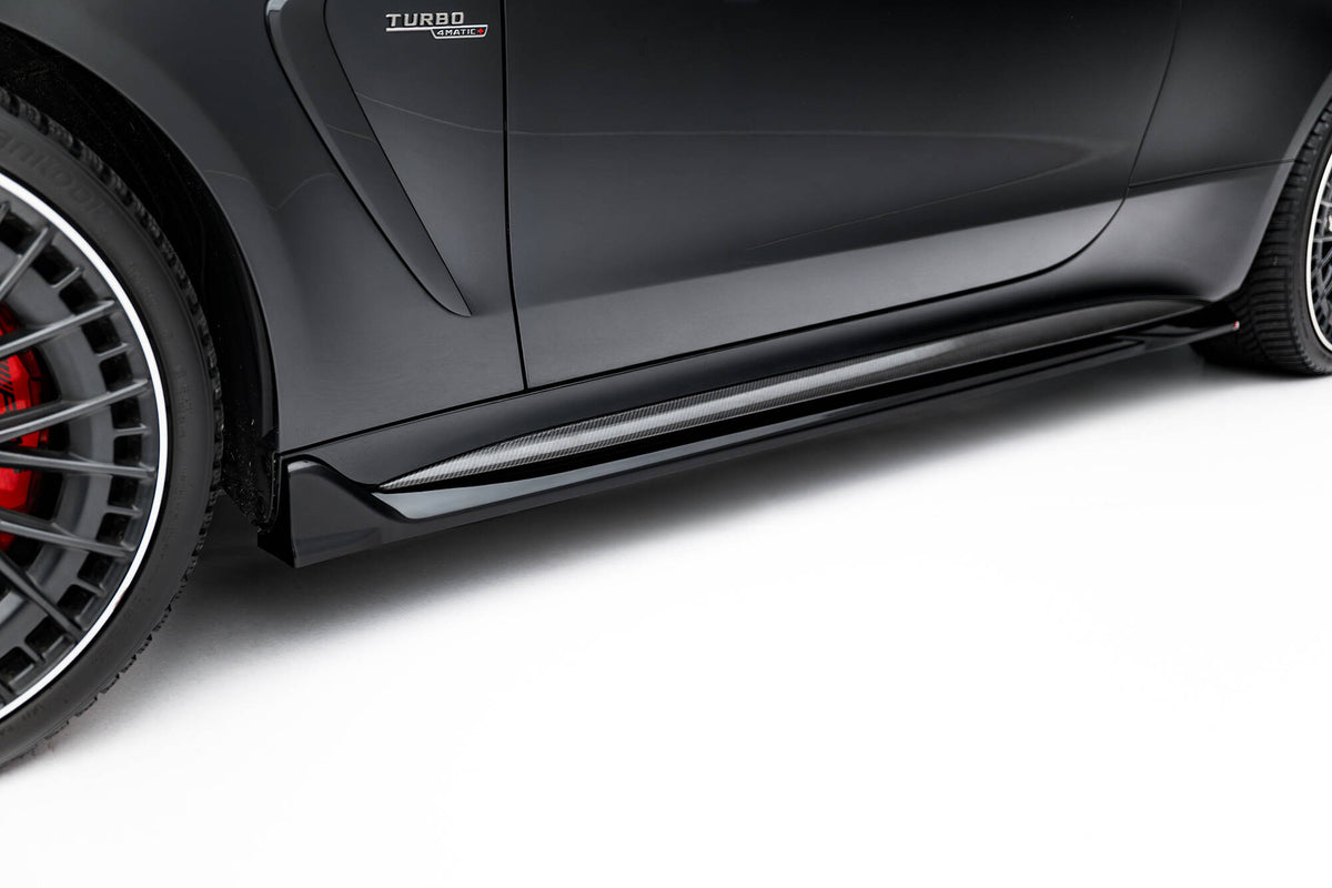 Sideskjørt diffusorer til Mercedes CLE 53 AMG C236 i blank svart, sett forfra