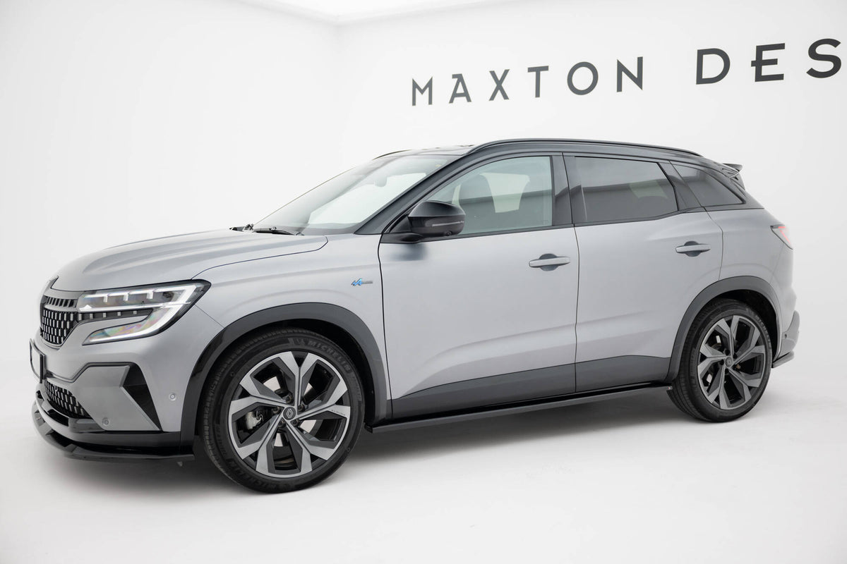 Maxton sideskjørt montert på Renault Austral, vist fra siden