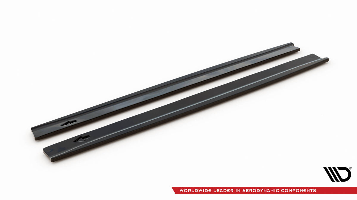 Sideskjørt for Suzuki Vitara S MK2 sett ovenfra mot strukturert overflate