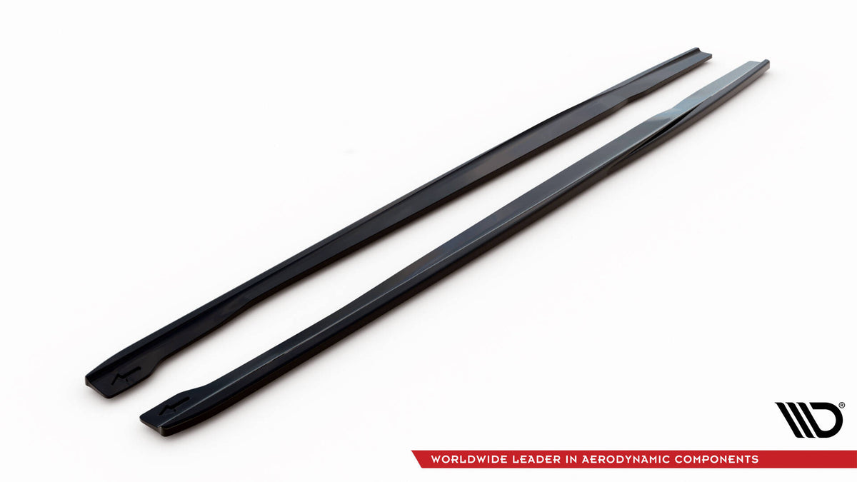 Sideskjørt-diffuser V.2 for RS7 C7 vist ovenfra med sort finish