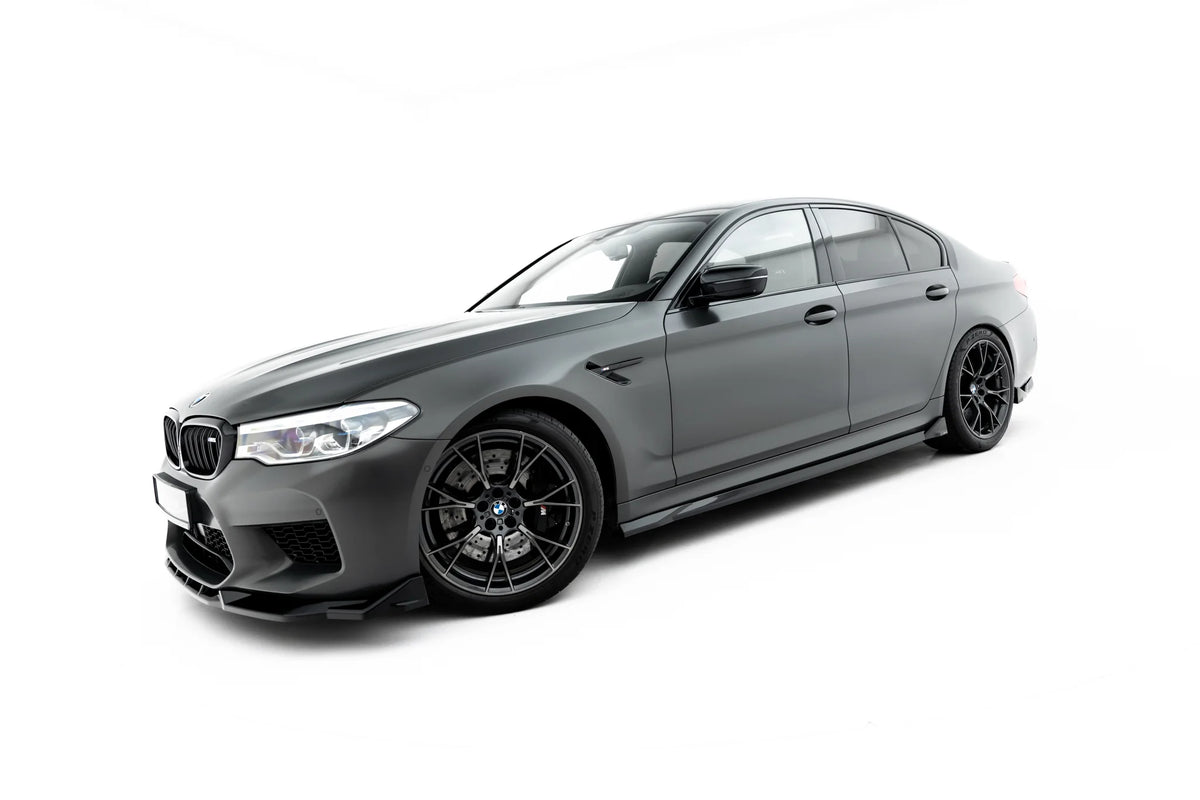 Sideskjørt diffuser montert på terskelen på BMW M5 F90