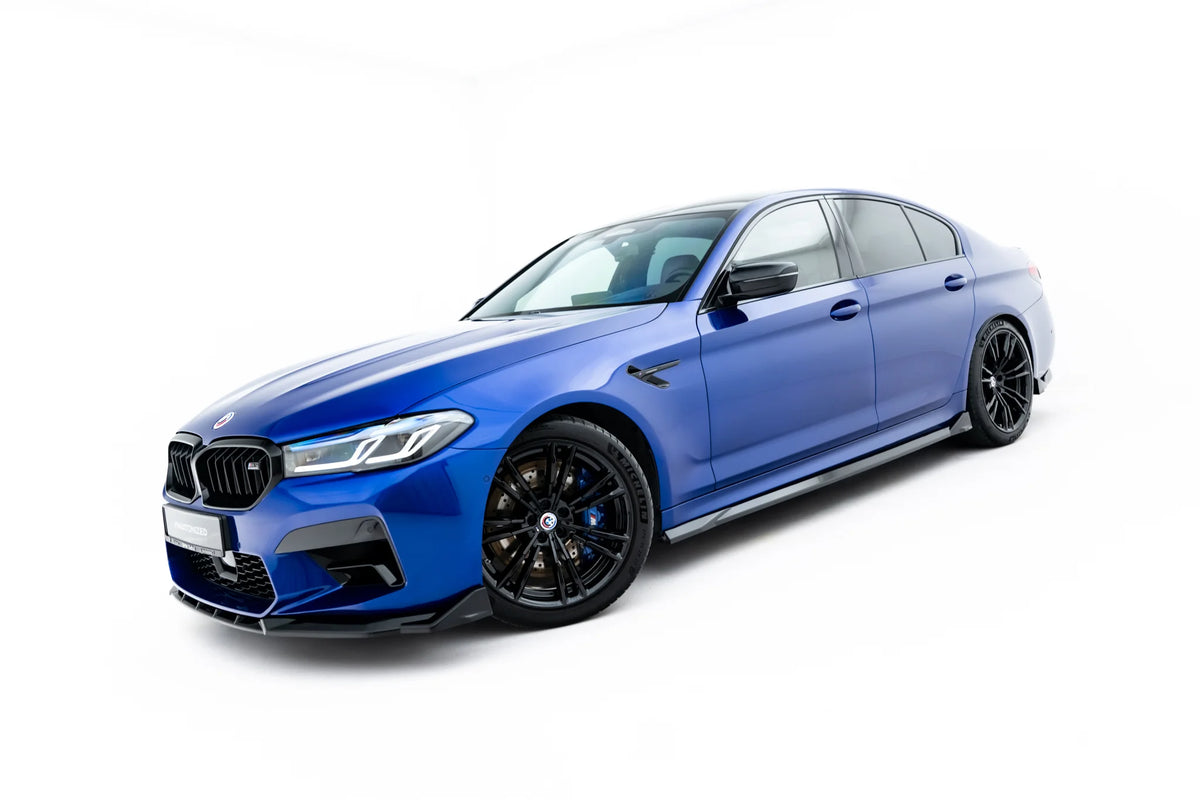 Nærbilde av sideskjørt diffuser i ABS til BMW M5 F90 Facelift