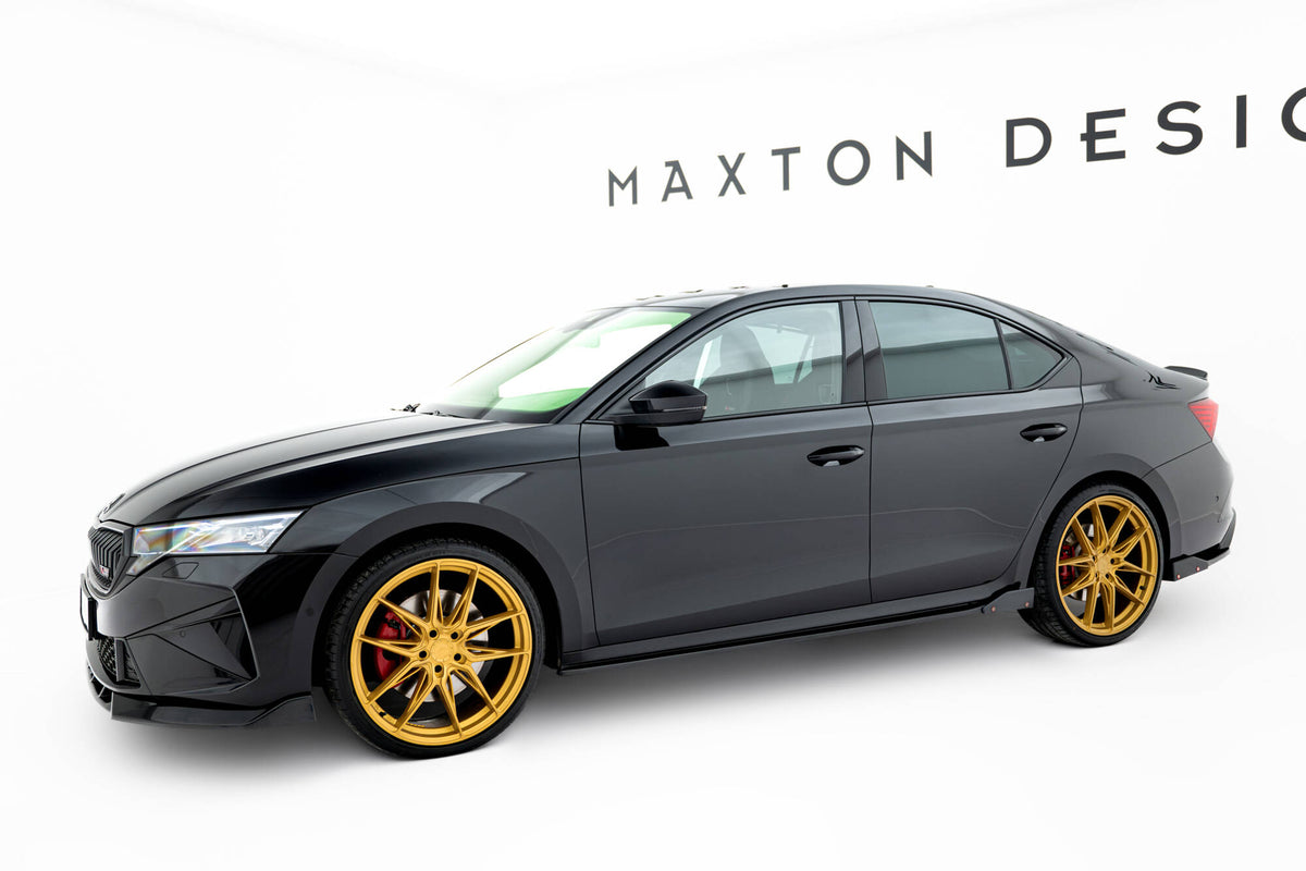Sideskjørt diffusers montert på Skoda Octavia RS Liftback Mk4 Facelift