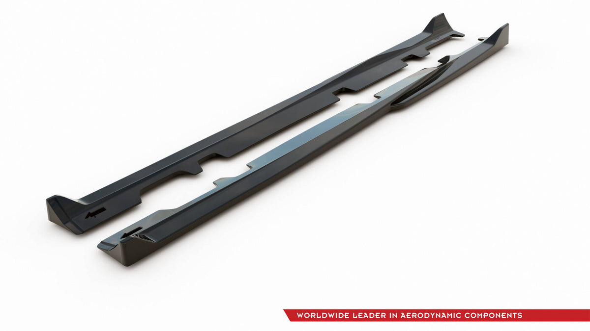 Par med sideskjørt-diffusere V.4 for Ford Fiesta MK8 ST-Line lagt ut på flatt underlag
