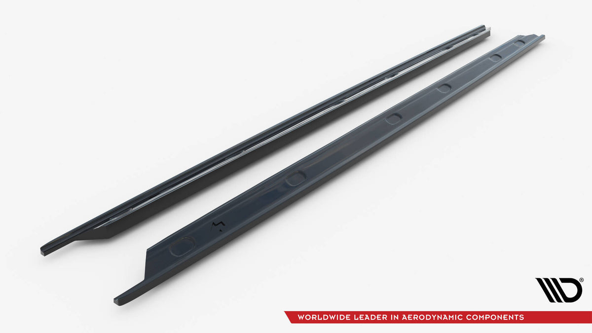 Montert Maxton Design sideskjørt på VW Caddy Maxi Mk5, sidevisning som viser passform langs terskel