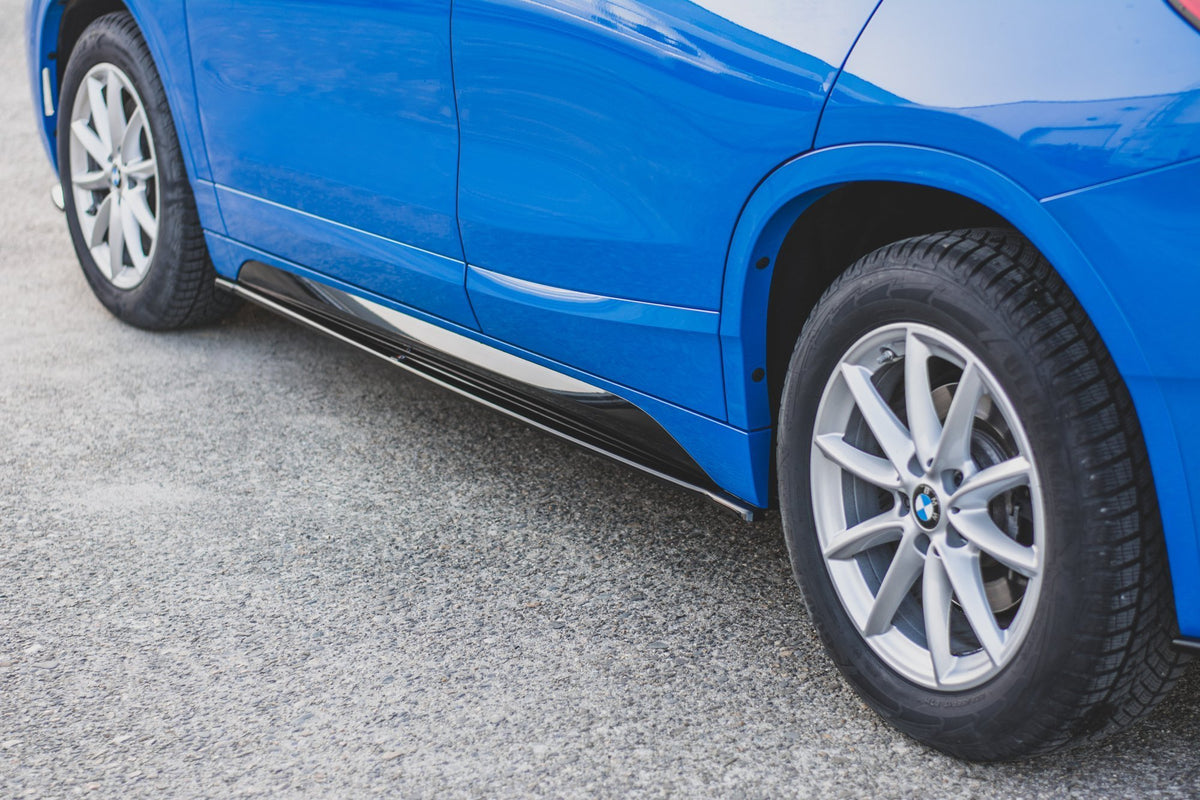 Sideskjørt BMW X2 F39 montert – sidevinkel
