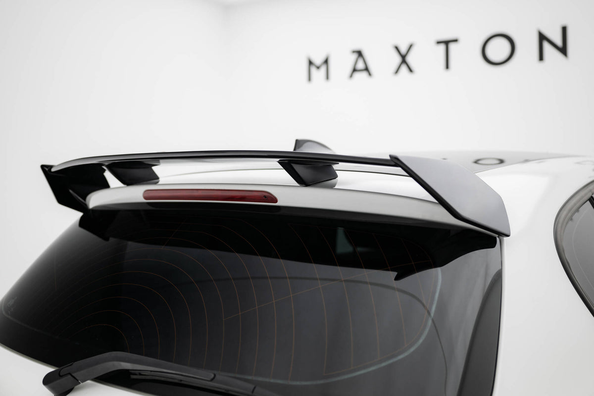 Nærbilde av spoiler for BMW F20 M140i med aerodynamisk design og presis passform