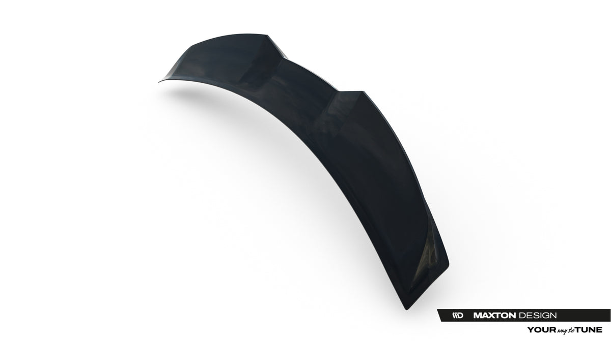 Detalj av Gloss Black finish på Spoiler Cap til Mercedes-AMG CLE 53