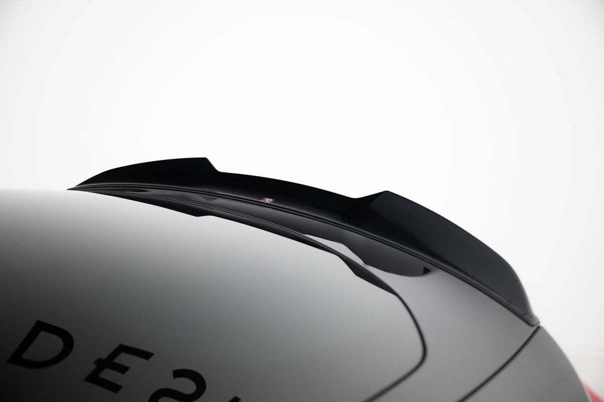 Maxton Design spoiler cap montert på Mercedes GLC Coupe AMG-Line C254 – sidevisning