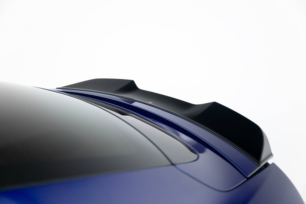 Spoiler Cap til Porsche Taycan Turbo S Mk1 sett fra siden