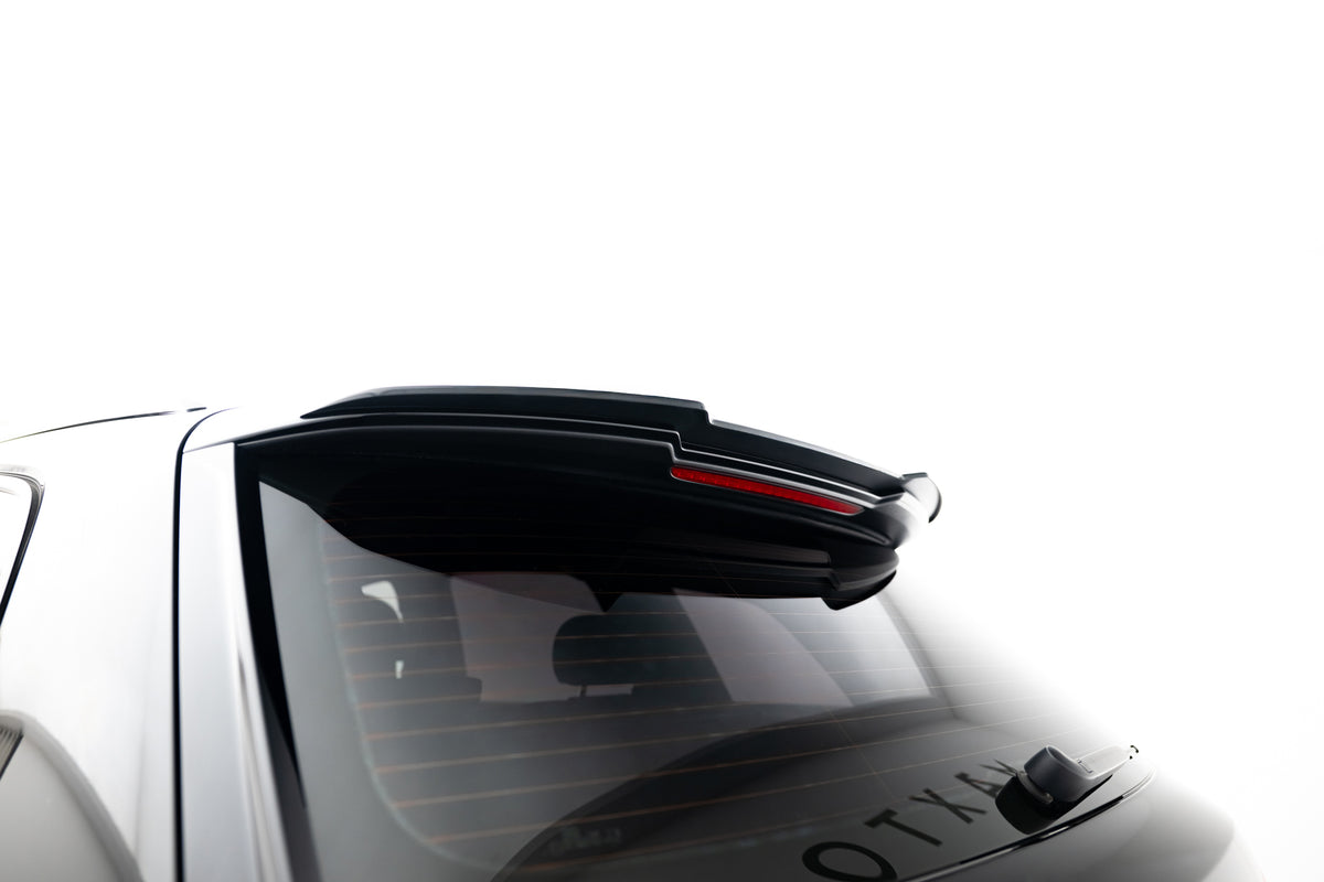 Bakpartiet på Audi SQ7 Mk2 Facelift 2 med Maxton Spoiler Cap
