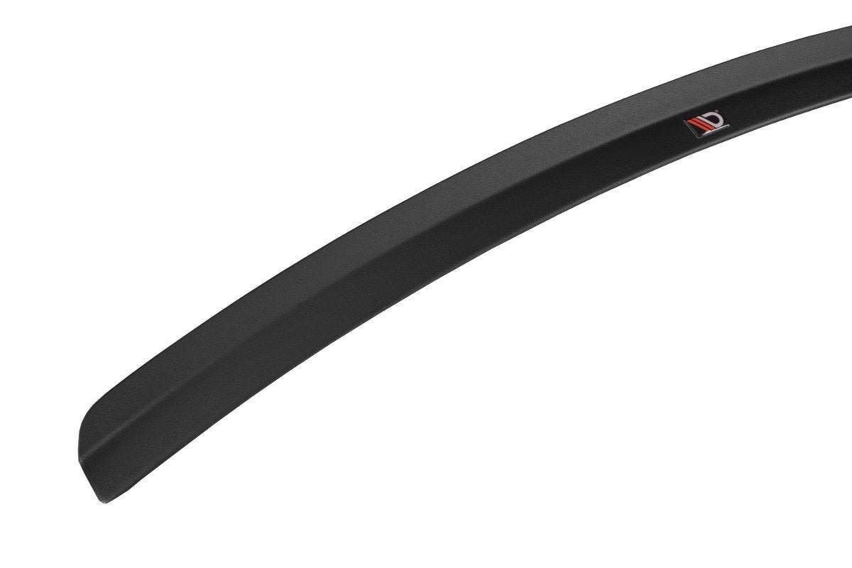 Maxton Design spoiler cap montert på bakluka til Audi S6 C5, skrå vinkel bakfra