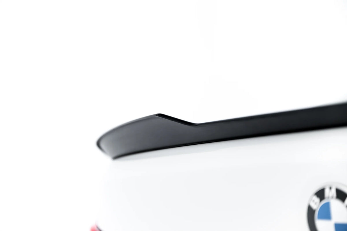 Maxton Design hekkspoiler montert på bagasjeromslokk BMW 3-serie F30
