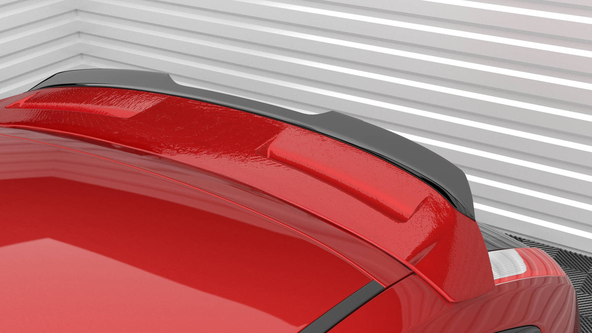Spoilerforlenger for Ford Focus ST MK2 Facelift i nærbilde av overflatestruktur