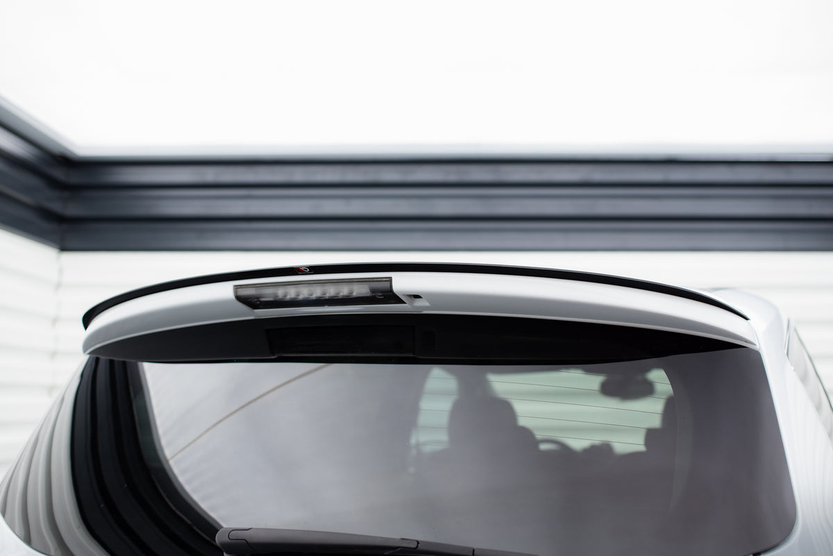 Spoiler cap til Ford S-Max MK1 Facelift i sort ABS-plast sett ovenfra