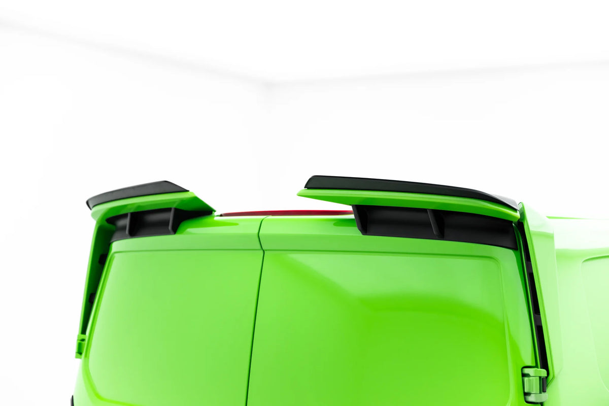Maxton Design Spoiler Cap montert på bakspoileren til Ford Transit Custom MSRT