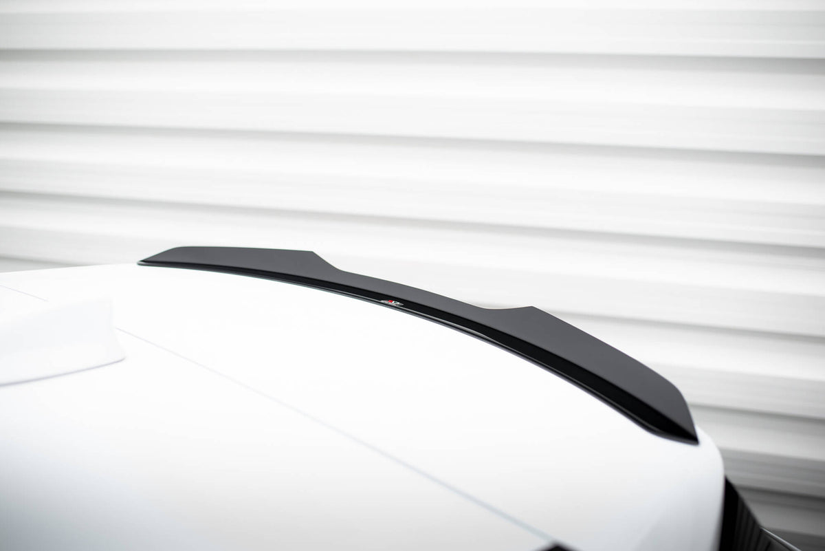 Takspoiler til Lexus RX F-Sport med strukturert svart overflate