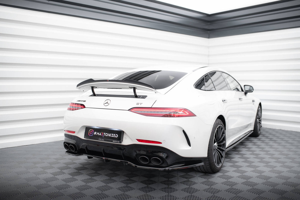 Maxton Design spoiler cap montert på Mercedes GT 4-Door Coupe sett bakfra
