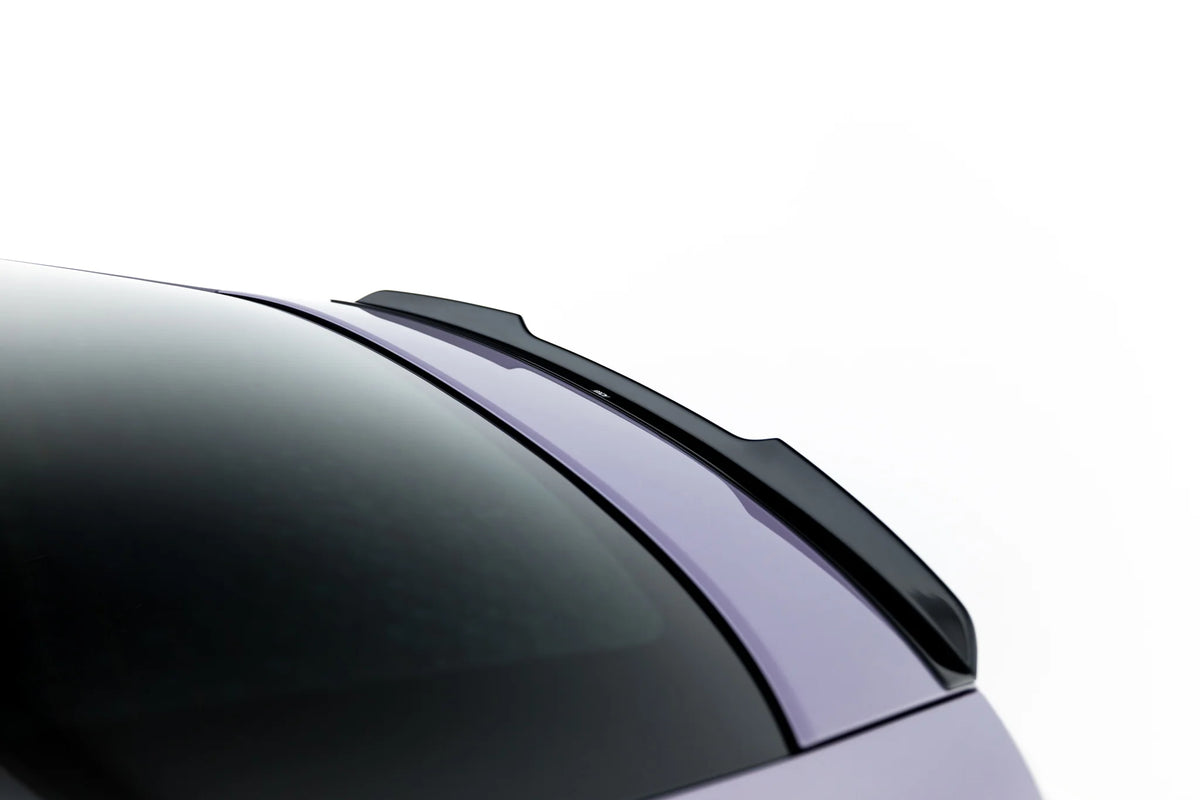 Bakparti på Porsche Panamera 972 med montert Maxton Spoiler Cap