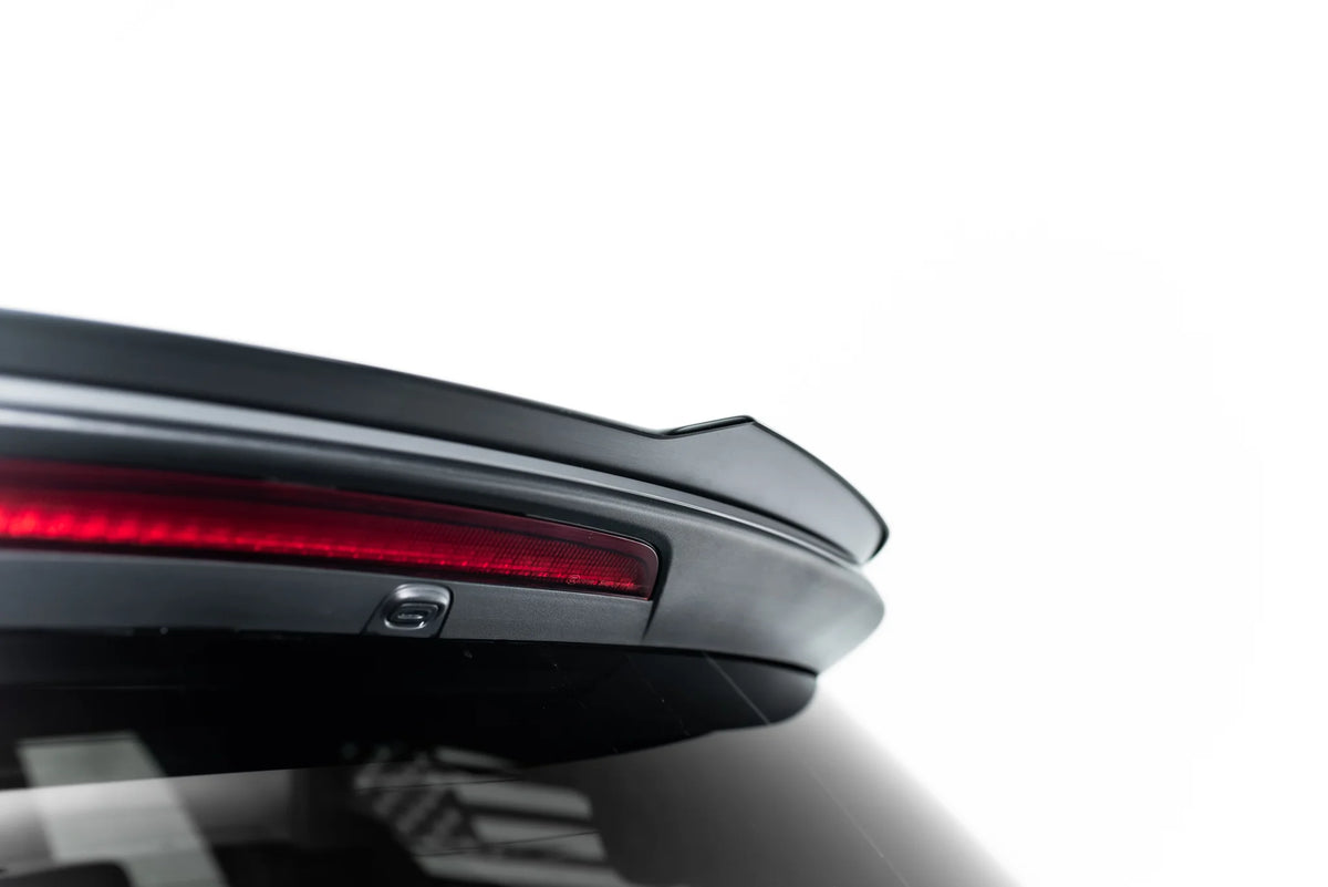Bakvisning av Dodge Durango RT Mk3 med montert Spoiler Cap
