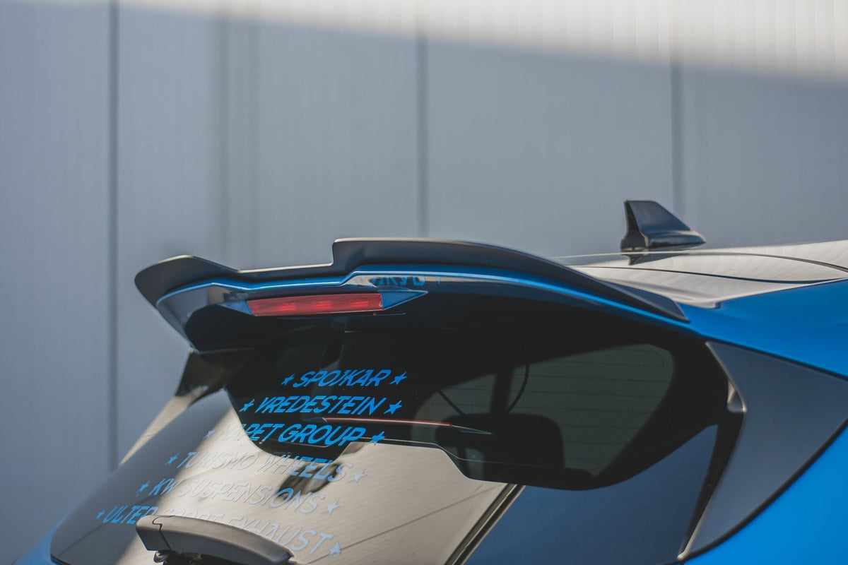 Ford Focus ST MK4 Maxton Design spoiler V.2 nærbilde bakrute
