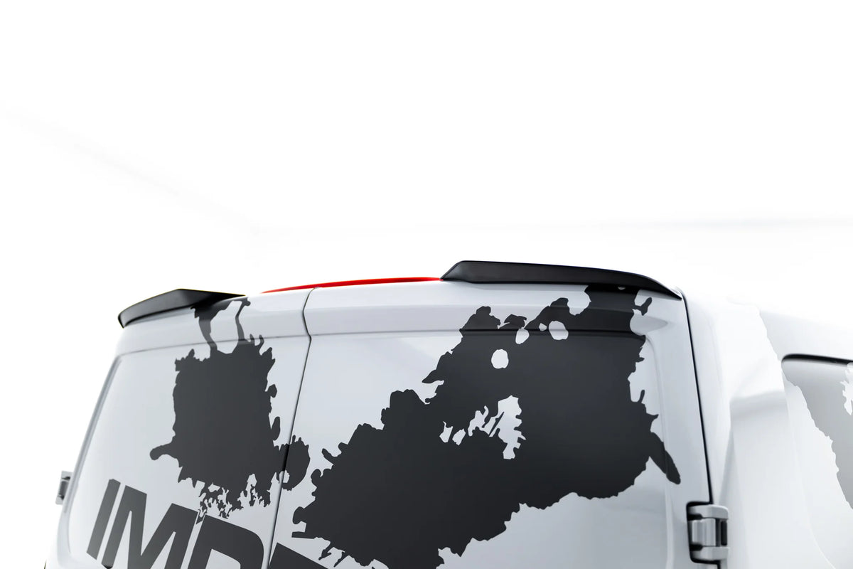 Maxton Design Spoiler Cap montert på bakluke, Ford Transit Custom Mk2