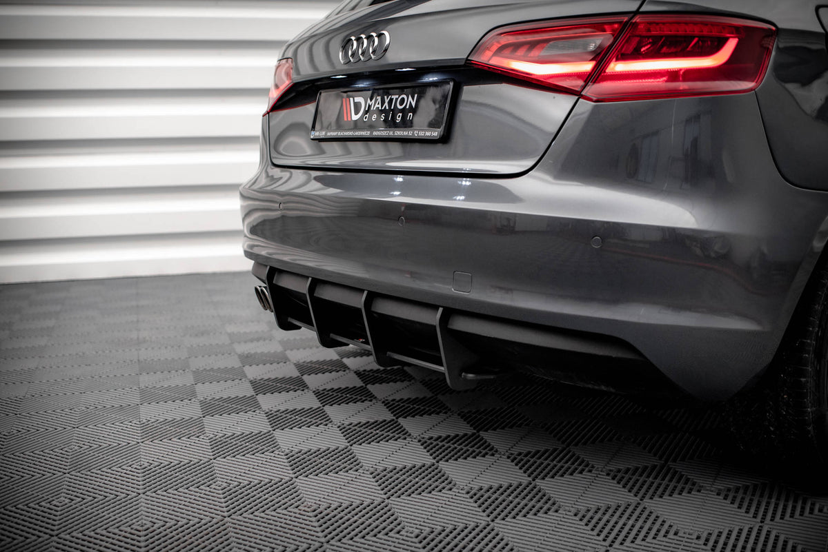 Nærbilde av diffuserens overflate og struktur på Audi A3 Sportback 8V