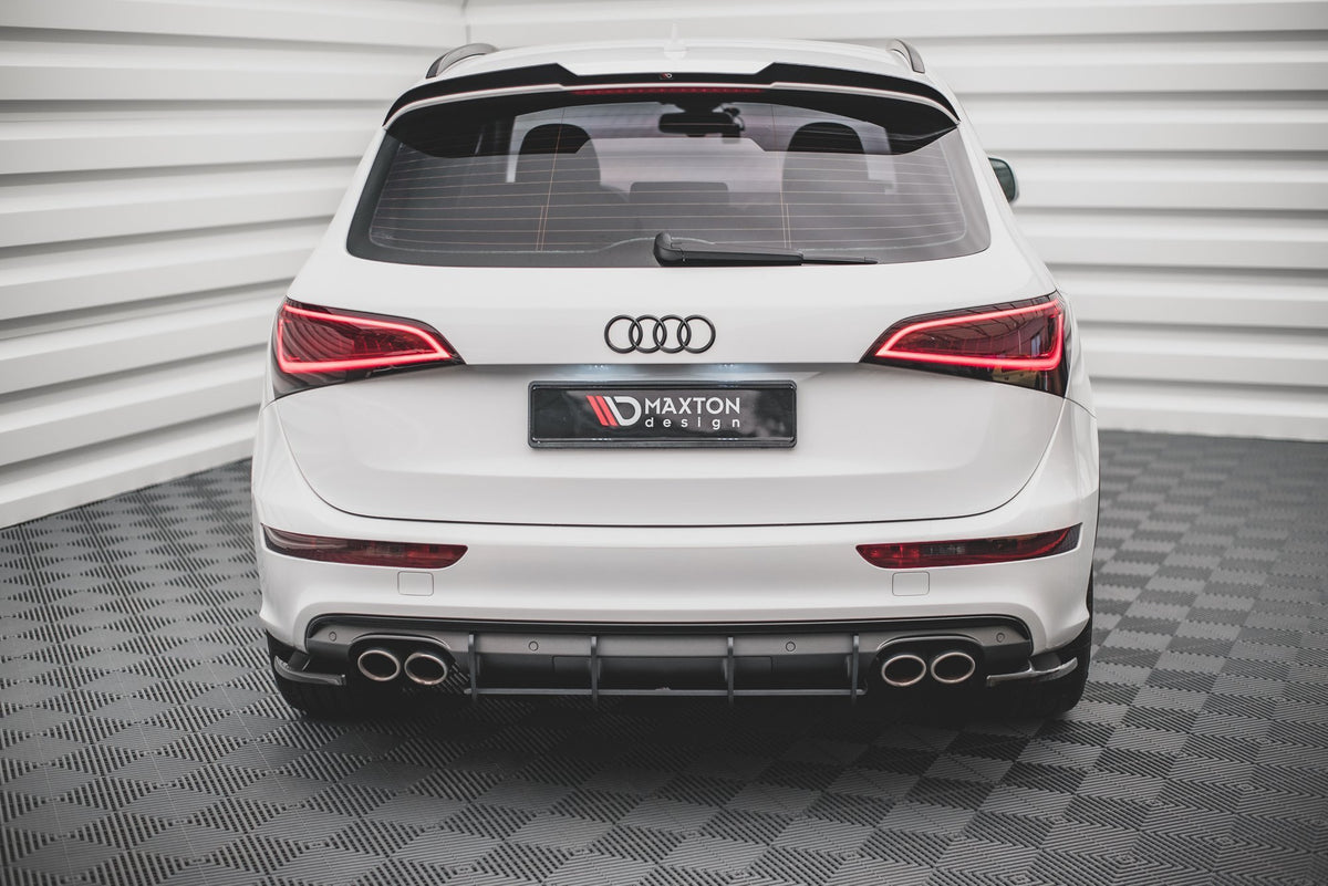 Bakre diffuser Street Pro til Audi SQ5 MK1 (8R) i blank svart sett bakfra