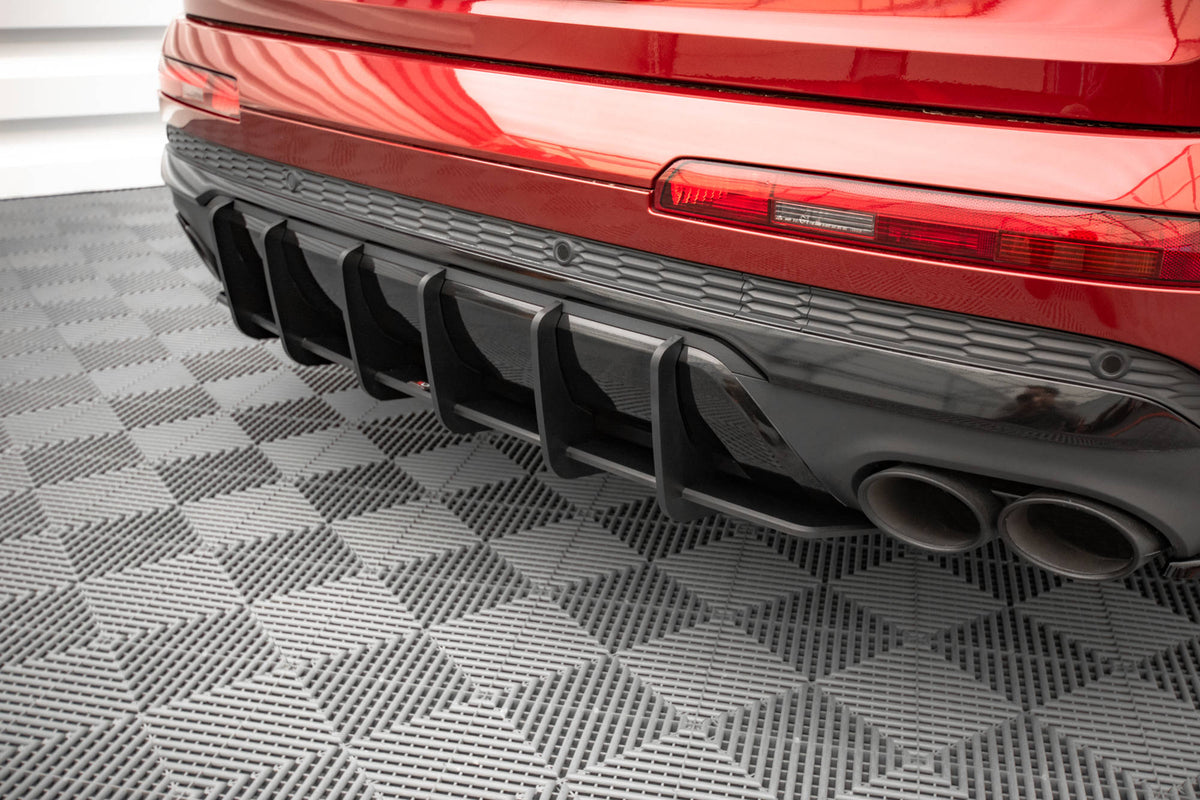 Diffuser til Audi SQ7 MK2 (4M) fra Maxton Design, nærbilde av CNC-frest kant