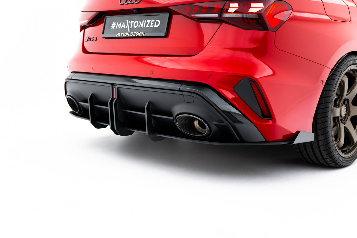 Diffuser med flaps V1 til Audi RS3 Sedan 8Y Facelift montert på bakre støtfanger i sort finish