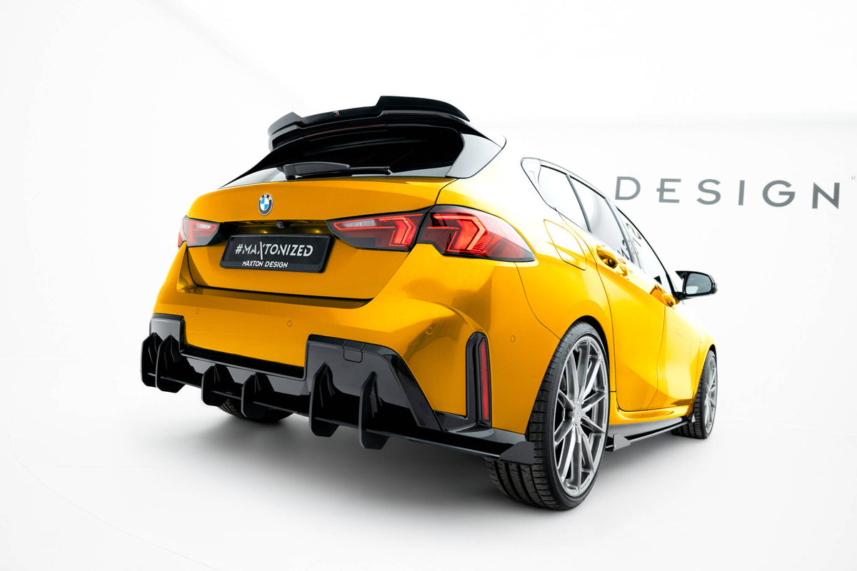 Bakdiffusor BMW F70 M-Pakke Street Pro med Flaps V1 fra Maxton Design sett bakfra