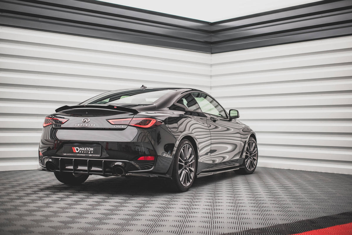 Sentral diffuser til Infiniti Q60 S Mk2 i nærbilde